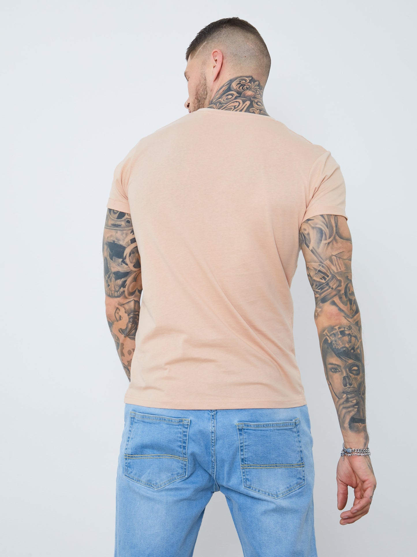 Crew Neck Pocket Roll Tee